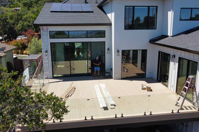 Farmhouse deck photo in San Francisco
