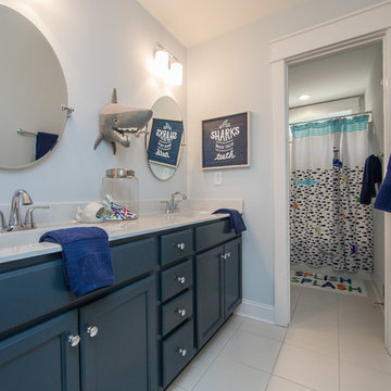 The Augusta II - Bathroom