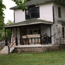 Front of Mcquarrie House