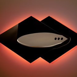 Ora. An interactive eclipse. - Wall Sconces
