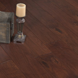 Big Sky Walnut Winchester &ndash; 7&Prime; Flooring - 複合フローリング