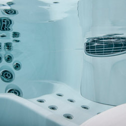 Jacuzzi Jets & Features - Hot Tubs