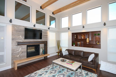Trendy living room photo in Other
