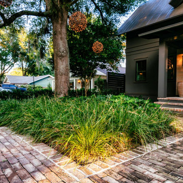 Olde Village Oasis