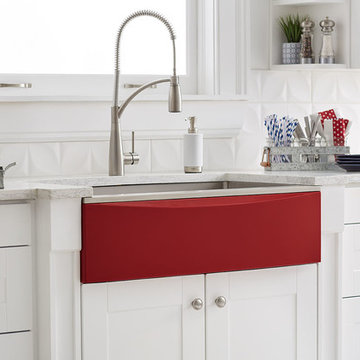Crosstown Farmhouse Sink with Interchangeable Apron in Scarlet