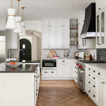 Modern Craftsman In Crestmoor