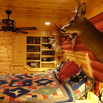 Lodge decor bedroom