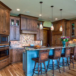 Mouser Cabinetry - Kitchen Cabinetry