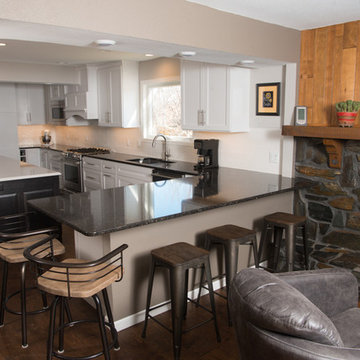 White & Black Kitchen