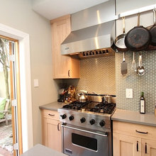 1317 Kitchen