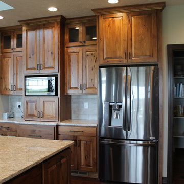 Rustic Hickory Beauty
