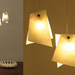 Fall. Porcelain leaves. - Pendant Lighting