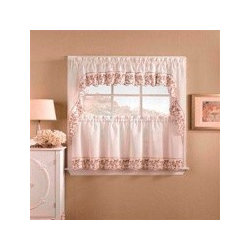 Brittany - Curtains