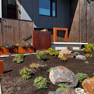 Corten Lawn Art