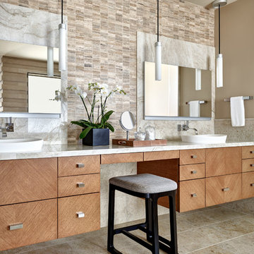 Desert Prairie / Master Bathroom