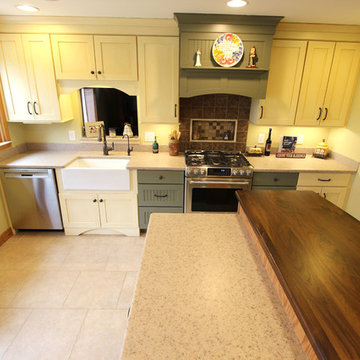 Transitional Kitchen Multicolor Cabinets ~ Wadsworth OH