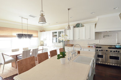 Kitchen - coastal kitchen idea in San Diego
