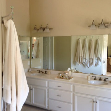 Lake Forest Traditional Bathroom