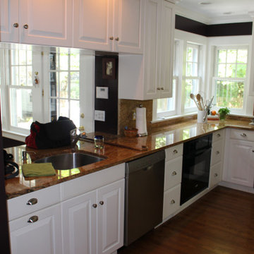Rearentry, Touchdown space & Kitchen