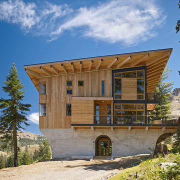 Crow's Nest Residence