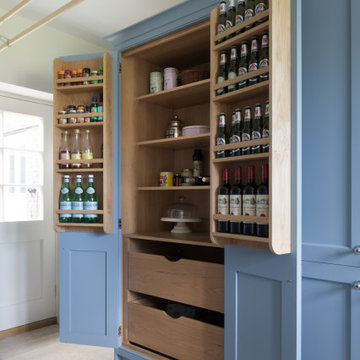 Classic Bespoke Shaker Utility Room