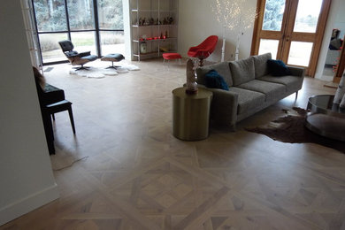 Family room - contemporary family room idea in Boise