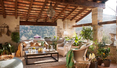 Visite Privée : La charmante rénovation d'un mas du XVIIIᵉ siècle
