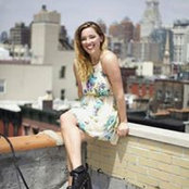 Alyson Nagles foto