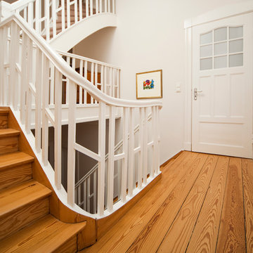 Haus "Sonnenweg", Treppenhaus, Küche, Kinderzimmer