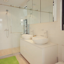 mirror cabinet