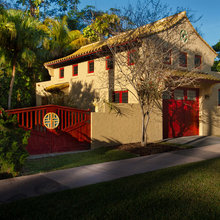 red gate doors