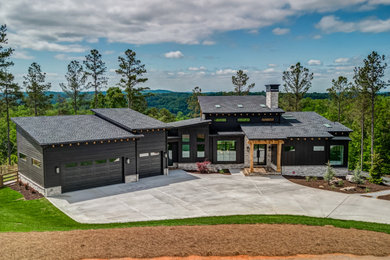Exterior home photo in Atlanta