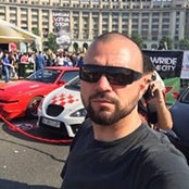 Foto de Adrian Adi

