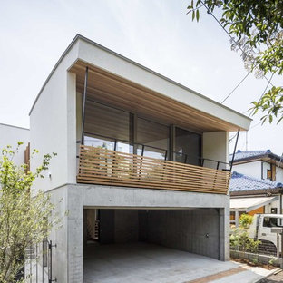 東京23区のアジアンスタイルのおしゃれな家の外観の写真