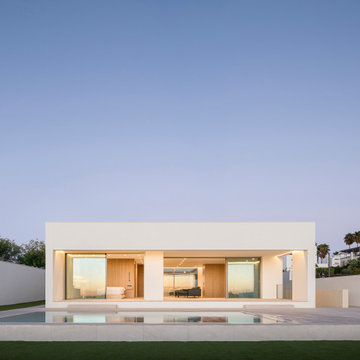 Casa Honda - fachada trasera - piscina