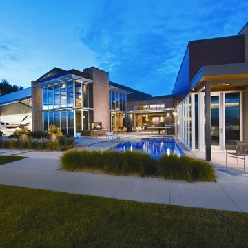 Airport House