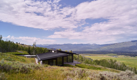 Houzz Tour: Modern Home on the Range
