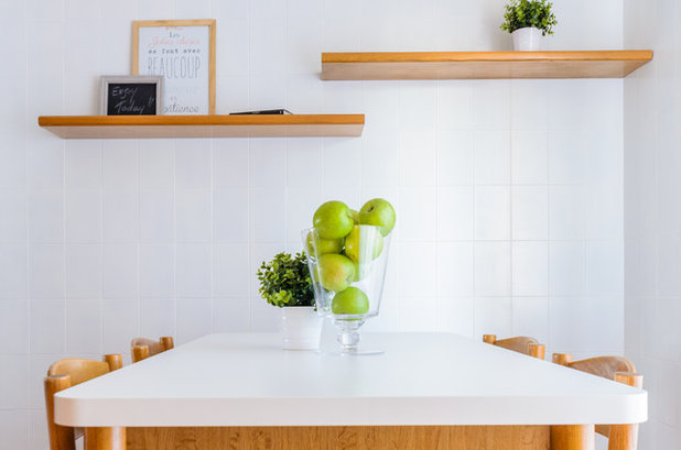 Parla l\'Esperto: 9 Modi per Rimodernare la Cucina Senza Spendere Troppo Parla l\'Esperto: 9 Modi per Rimodernare la Cucina Senza Spendere Troppo