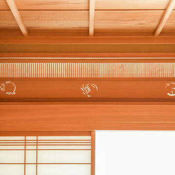 透かし彫りの欄間