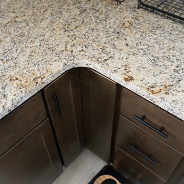 New home finished with BaileyTown Select Cabinets throughout