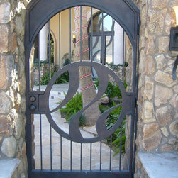 Courtyard Gates - Products
