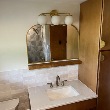 Roberts Bathroom