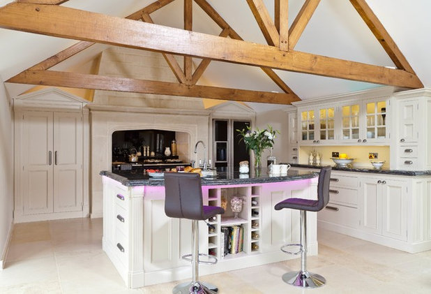 Country Kitchen by Hill Farm Furniture Ltd