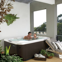 Hot Spring: the Highlife Prodigy spa - Hot Tubs