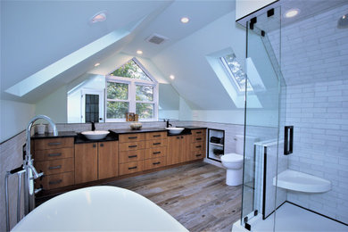 Bathroom photo in Other
