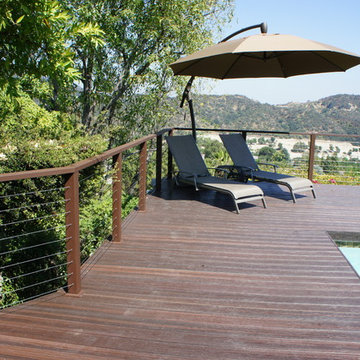 IPE color PVC DECK