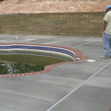 Regular concrete pool deck 0035