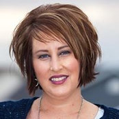 Jerilyn Sellheim's photo