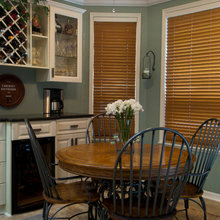 Blinds/Curtains