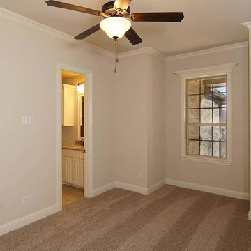 Move-in-ready home in North Richland Hills